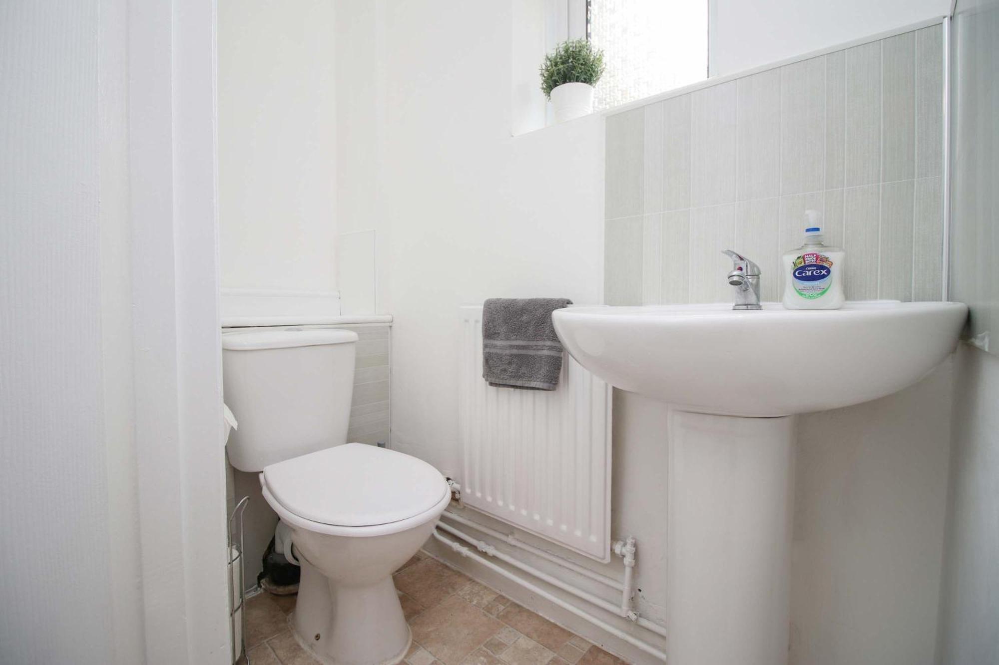 The Lockett Wonderful Large Bungalow Plympton, Plymouth Free Parking By Staystaycations Bagian luar foto