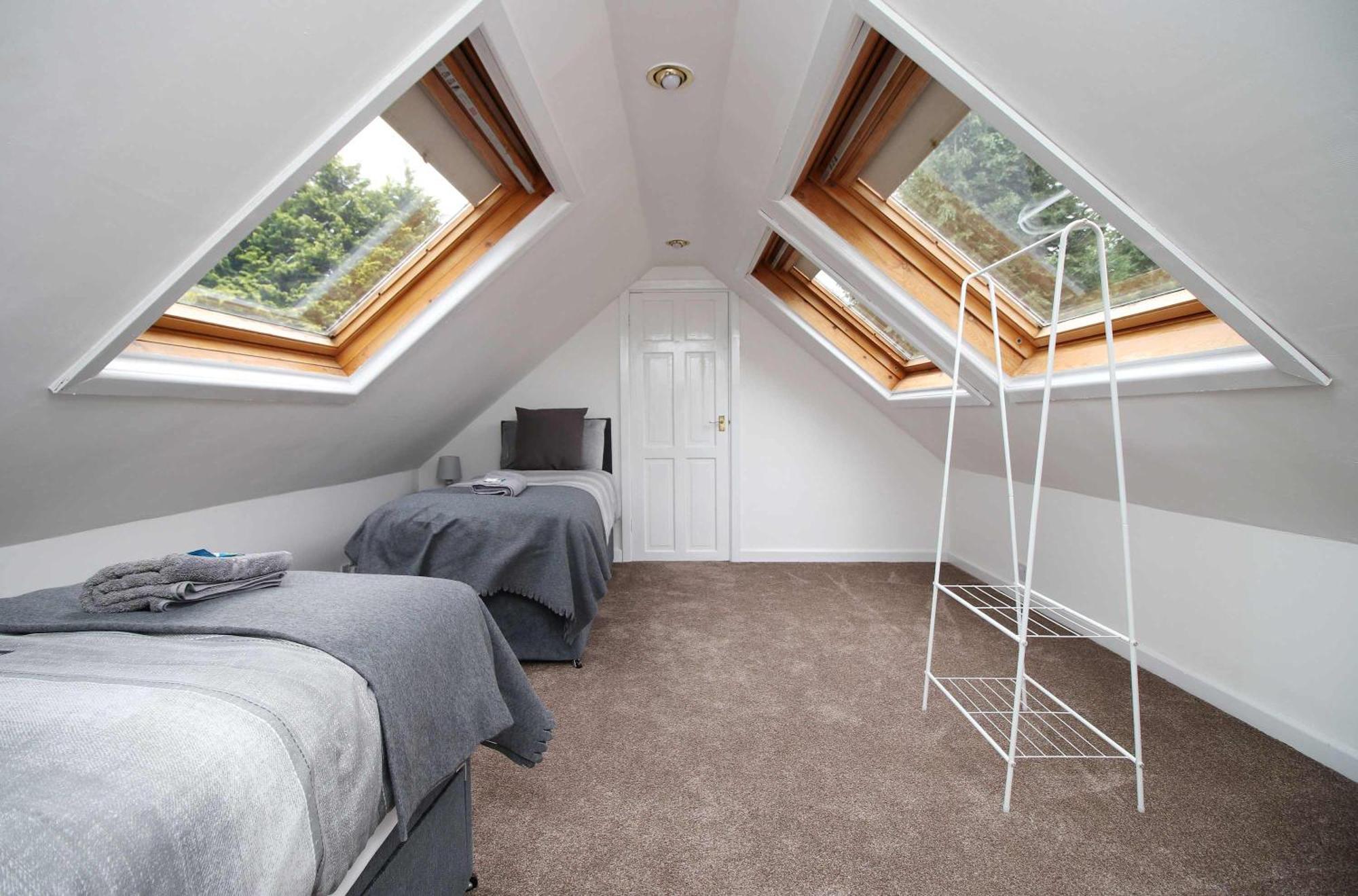 The Lockett Wonderful Large Bungalow Plympton, Plymouth Free Parking By Staystaycations Bagian luar foto