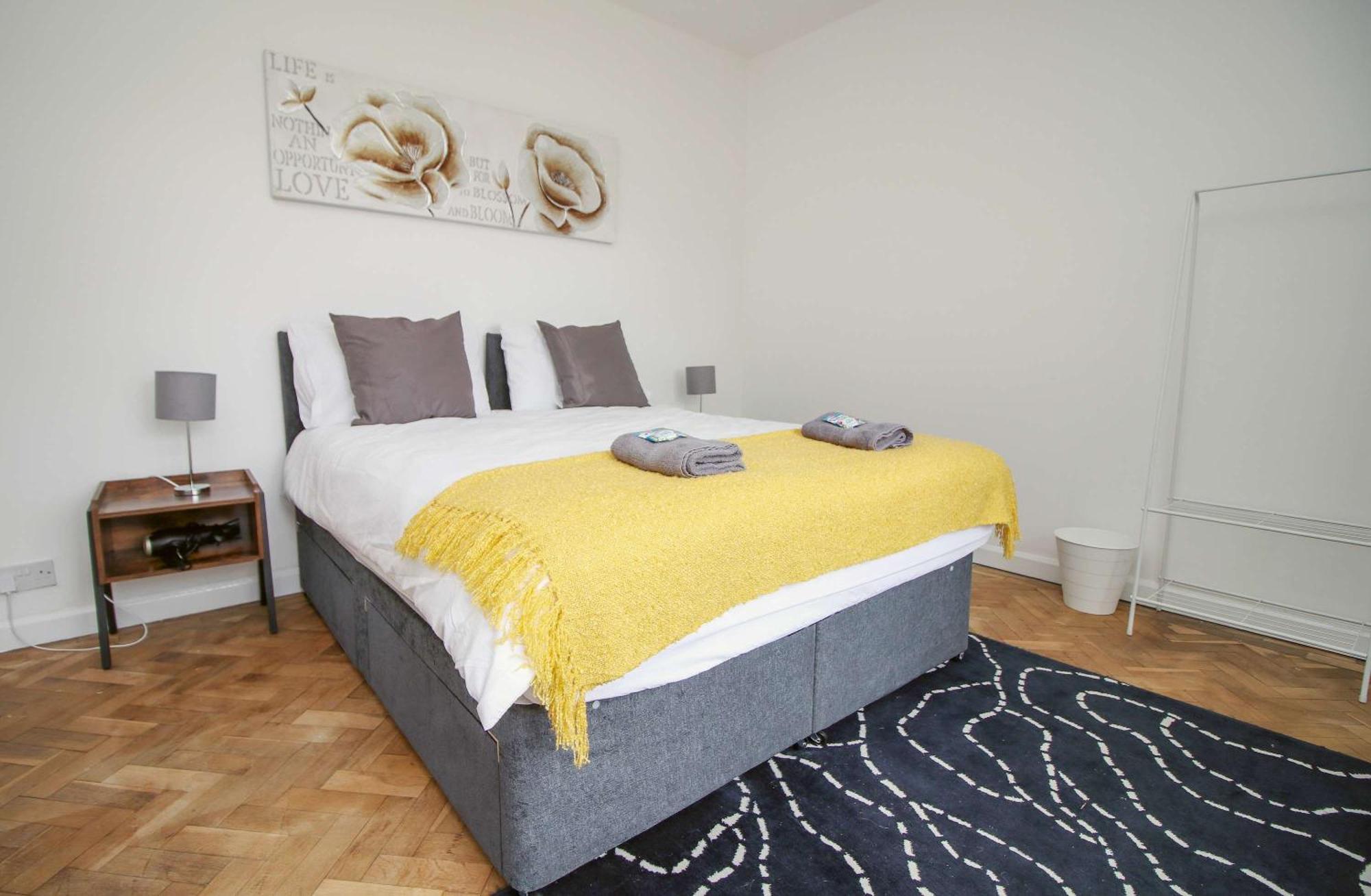The Lockett Wonderful Large Bungalow Plympton, Plymouth Free Parking By Staystaycations Bagian luar foto