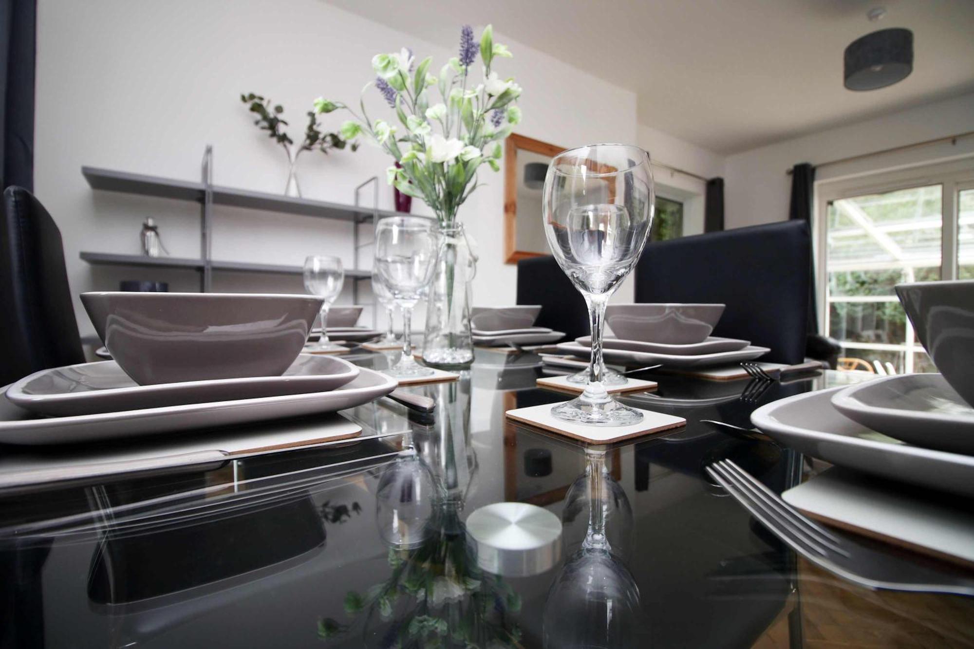 The Lockett Wonderful Large Bungalow Plympton, Plymouth Free Parking By Staystaycations Bagian luar foto